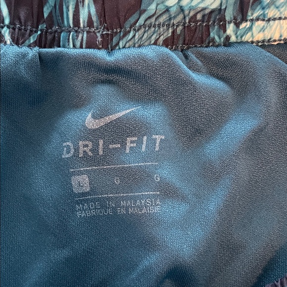 Nike Women's Teal and Black Athletic Shorts - Picture 5 of 6